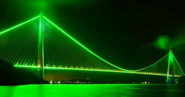 Yavuz Sultan Selim Köprüsü Servikal Kanser farkındalığı için yeşil ışıklandırıldı